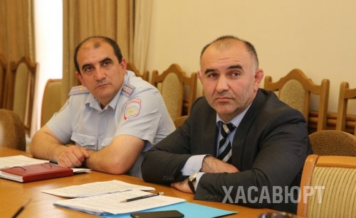 Хайбулла Умаров принял участие в заседании Комиссии по делам несовершеннолетних и защите их прав РД