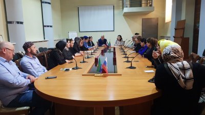 В Хасавюрте прошел круглый стол с представителями родительских комитетов школ города