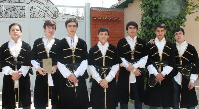 В Хасавюрте подошел к концу творческий конкурс школьных коллективов