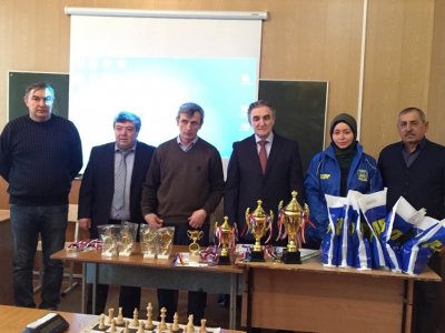 В Хасавюрте прошел турнир по шахматам посвященный 30 летней годовщине вывода советских войск из Афганистана