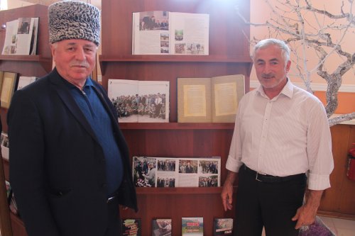 Библиотека Хасавюрта подготовила передвижную книжную выставку об ополченцах боевых событий 1999 года