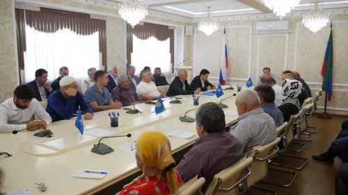 Совещание актива города состоялось в администрации Хасавюрта