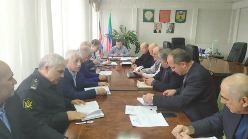 В Хасавюрте обсудили вопросы увеличения доходной части бюджета