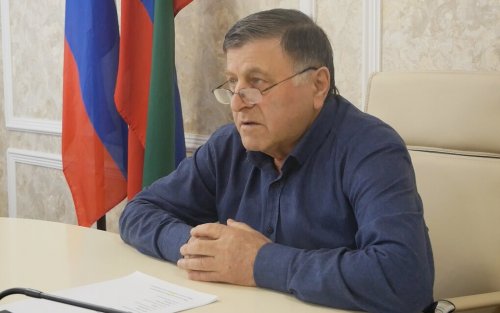 Глава Хасавюрта потребовал от подрядных организаций устранить выявленные недостатки по проведенным работам в 2019 году