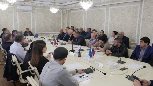 В Хасавюрте состоялось заседание аппарата администрации