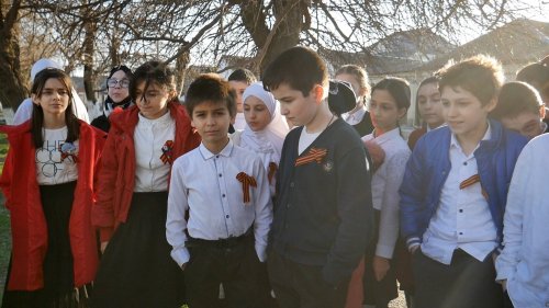 Школьников в Хасавюрте знакомят с историей городов воинской славы