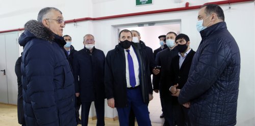 Сергей Меликов посетил социальные объекты города Хасавюрт