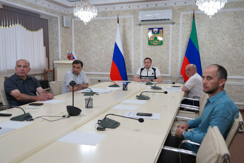 Корголи Корголиев принял участие в заседании Комиссии по увеличению доходов бюджета Дагестана