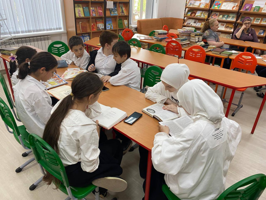 Всероссийский день чтения в детской библиотеке Хасавюрта