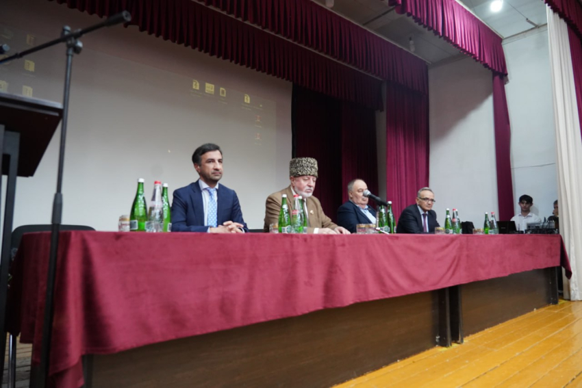 Хасавюрт с рабочим визитом посетили представители Курской области