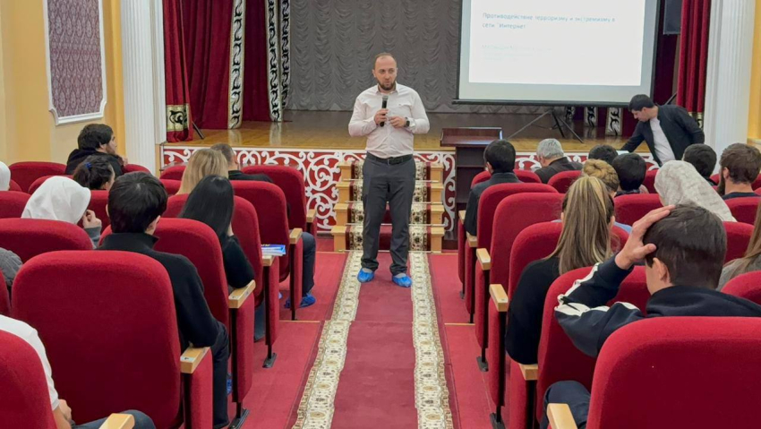 В Хасавюрте прошла встреча, посвященная вопросам профилактики борьбы с идеологией терроризма