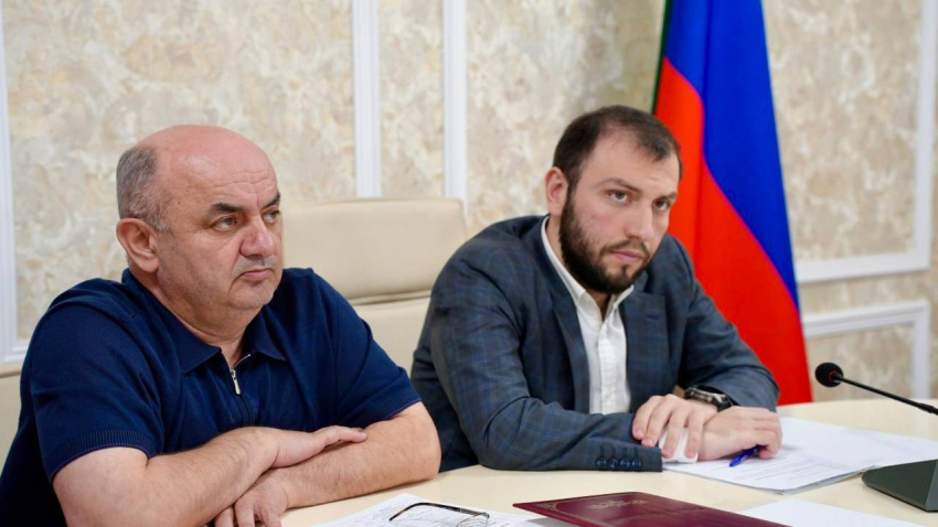 В Администрации Хасавюрта прошла двадцатая сессия Собрания депутатов