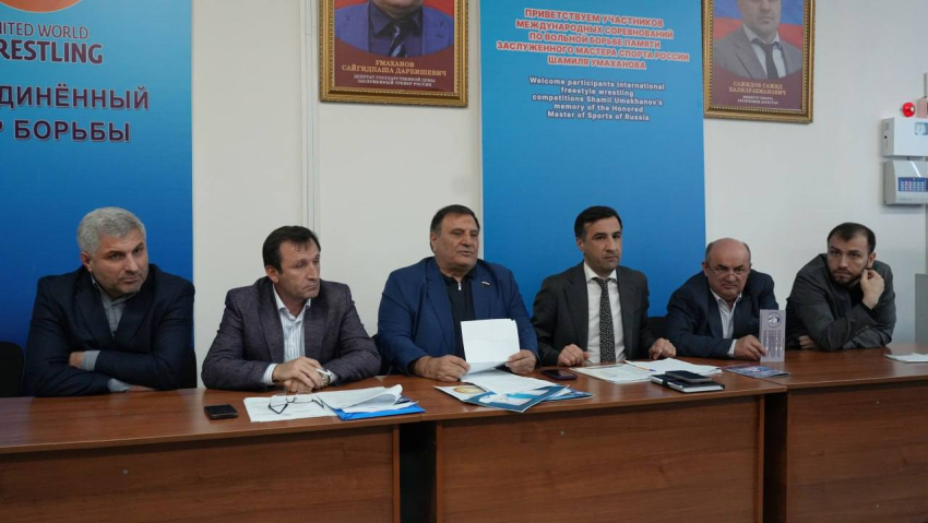 Сайгидпаша Умаханов принял участие в заседании оргкомитета по проведению XXVI Международных соревнований по вольной борьбе памяти Шамиля Умаханова