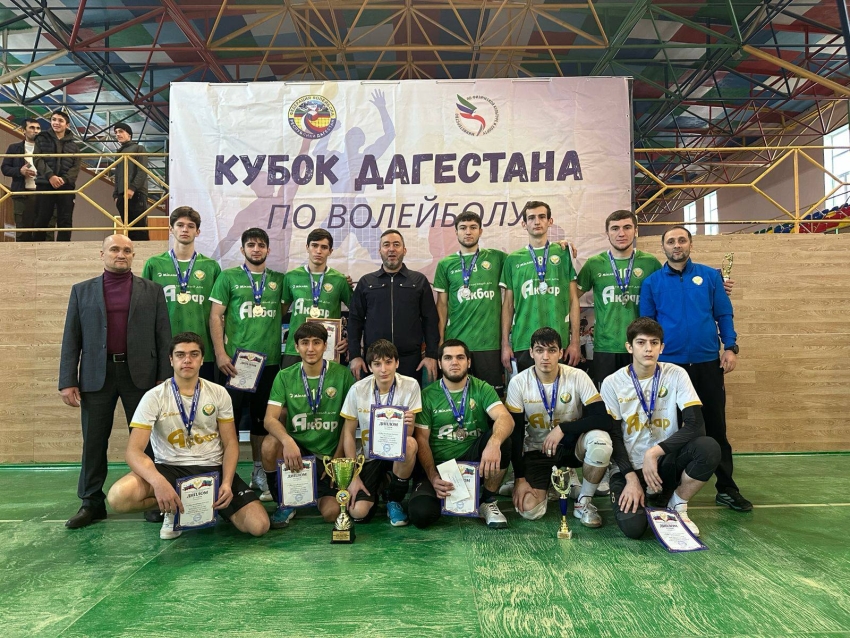 Волейболисты из Хасавюрта стали серебряными призерами Кубка Дагестана 