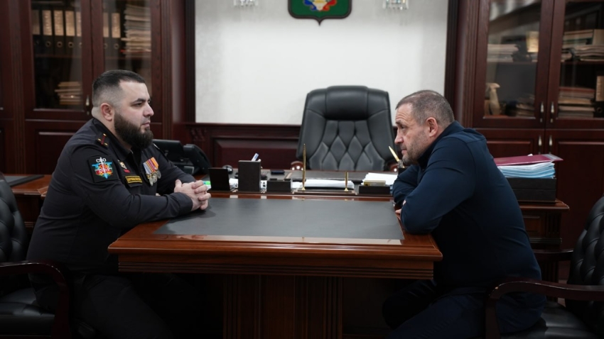 Военнослужащий поблагодарил Корголи Корголиева за предоставленную помощь в зону СВО