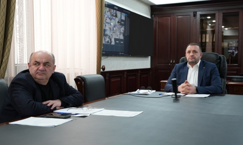 Корголи Корголиев принял участие в заседании Правительства РД