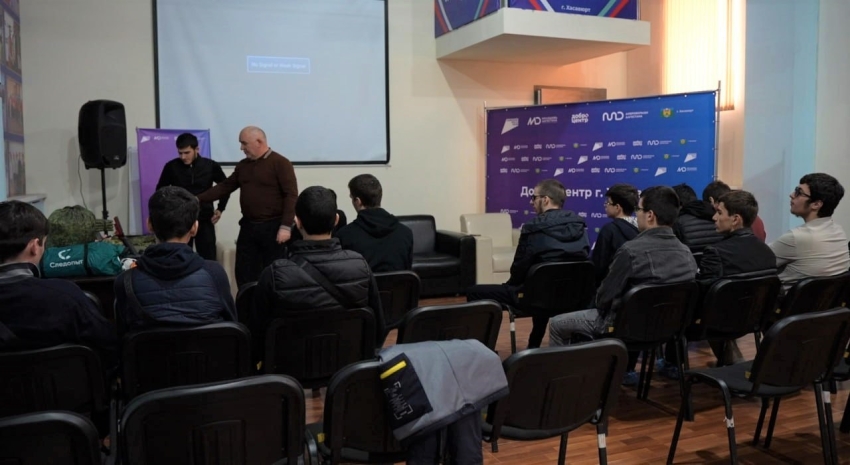 В Хасавюрте состоялась встреча участников Дагестанского молодежного корпуса