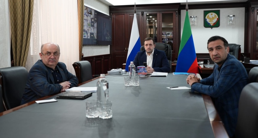 Корголи Корголиев принял участие в заседании Оперативного штаба РД