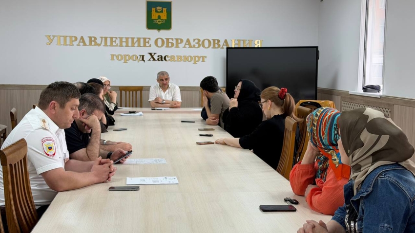 В Хасавюрте состоялось заседание Комиссии по делам несовершеннолетних и защите их прав
