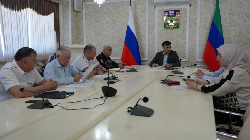 В Хасавюрте обсудили вопросы безопасности дорожного движения