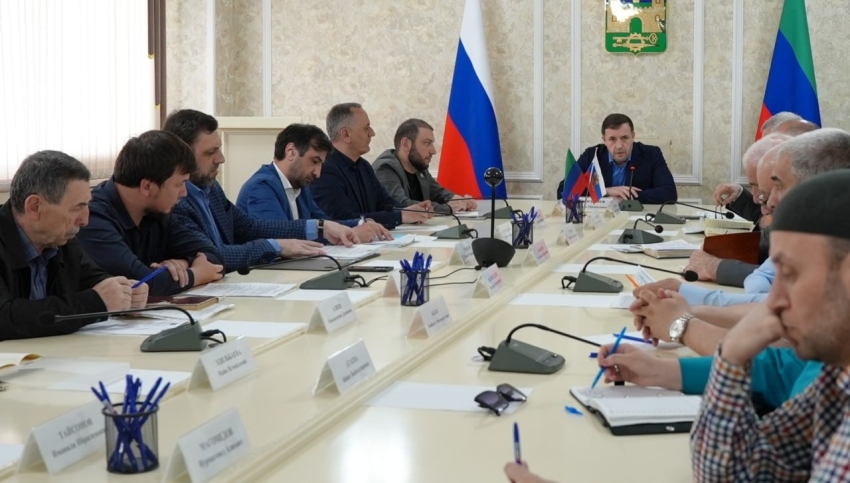 Корголи Корголиев провел еженедельное аппаратное совещание