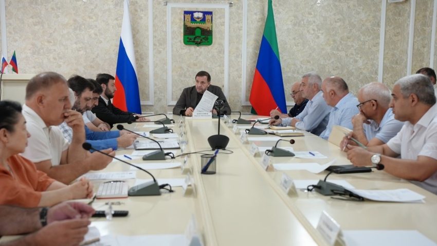 В Хасавюрте обсудили подготовку к новому учебному году и актуальные вопросы для муниципалитета