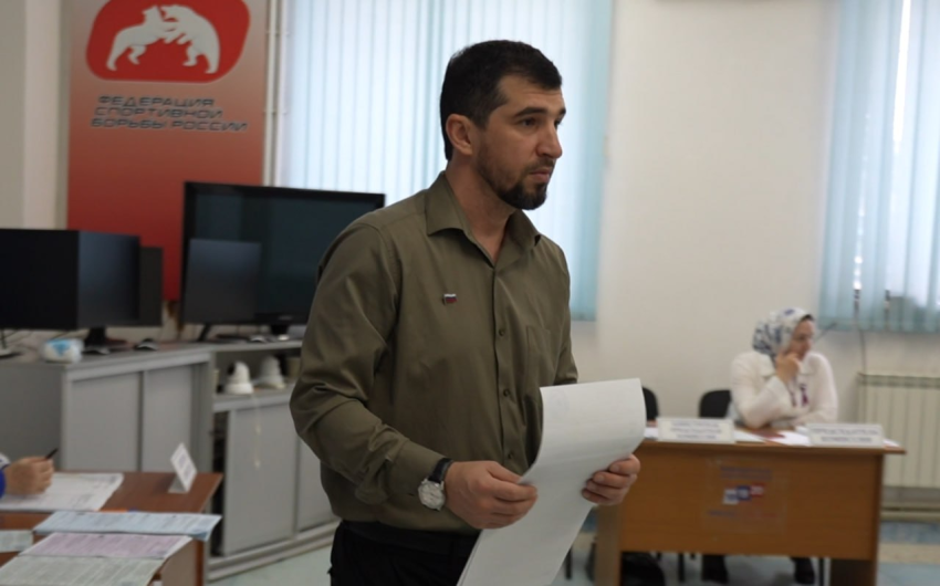 Участник СВО Анзор Хасанбеков принял участие в голосовании