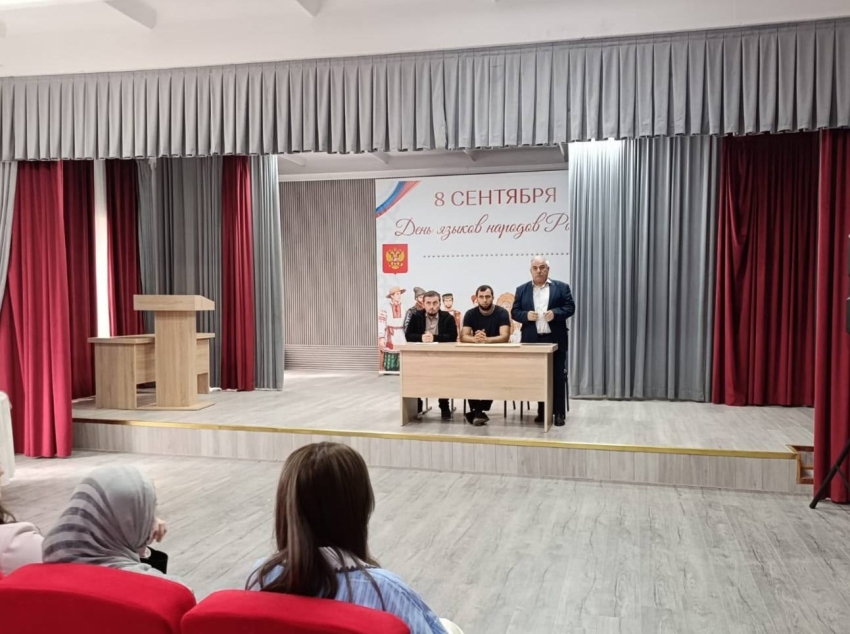 В школе № 10 Хасавюрта прошла встреча по профилактике нападений бездомных собак